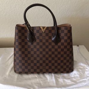 Louis vuitton handbag
